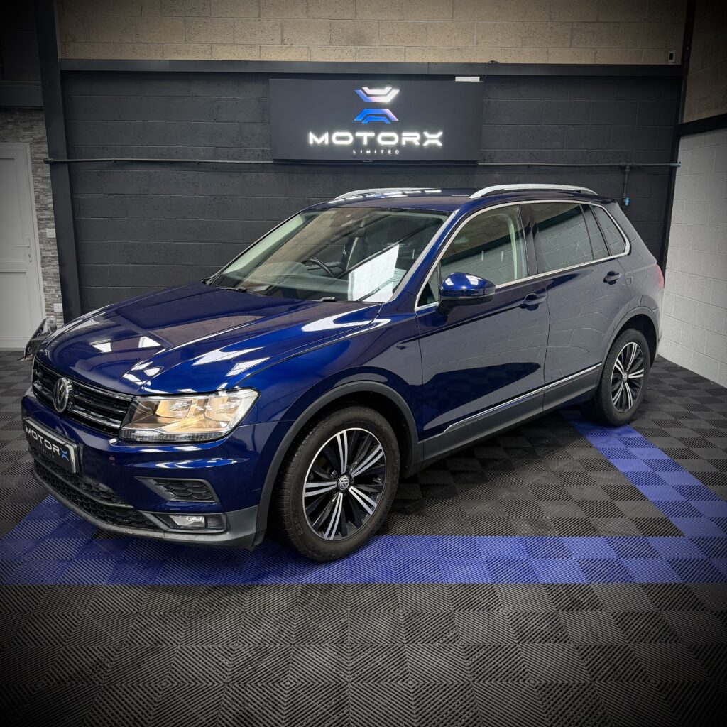 2018 Volkswagen Tiguan SE NAV